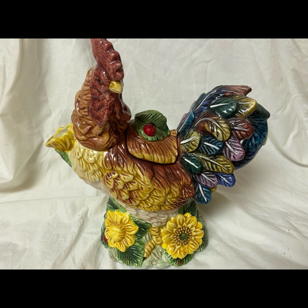 Rooster Pitcher
